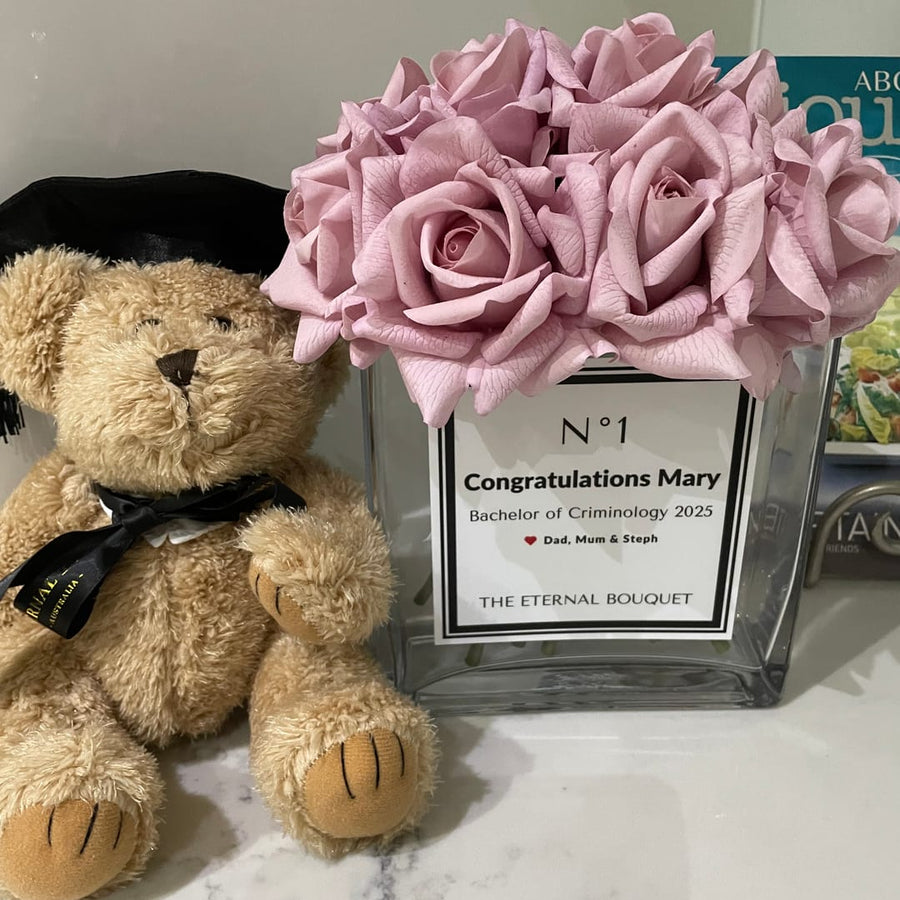 "Beautiful flowers and graduation bear. Very good quality. Highly recommend 😀"