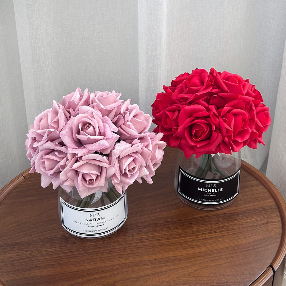 Mira Personalised Glass Vase - Silk Everlasting Roses